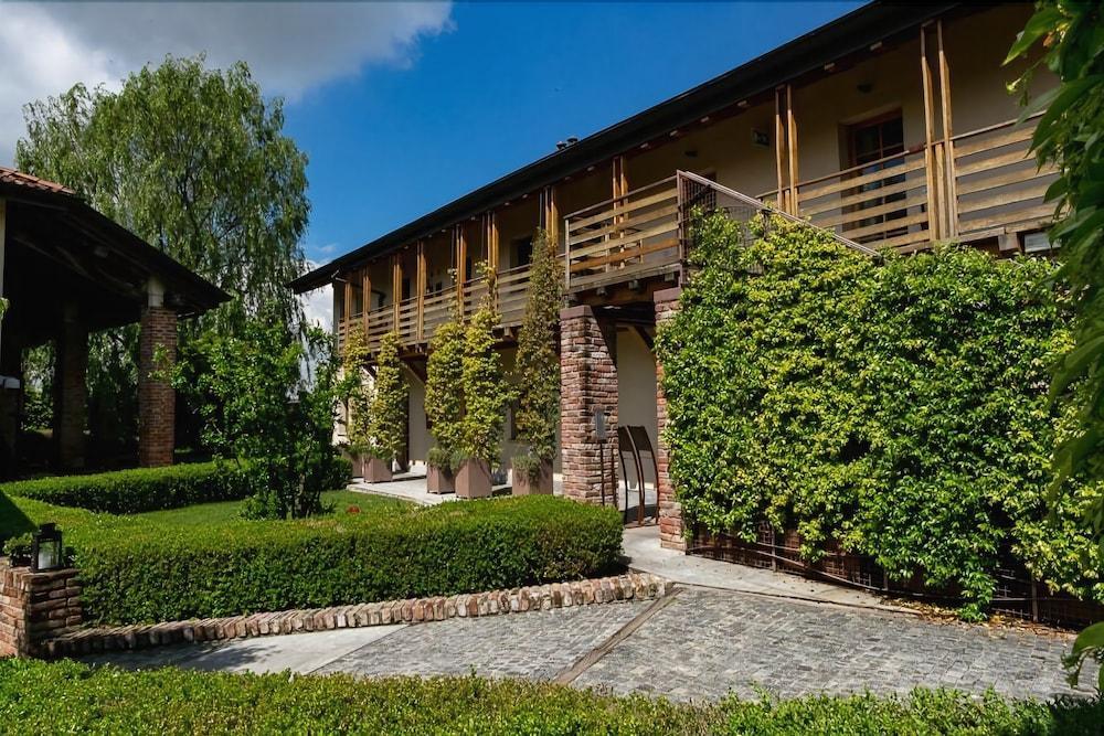 Hotel Mulino Grande Кузаго Экстерьер фото